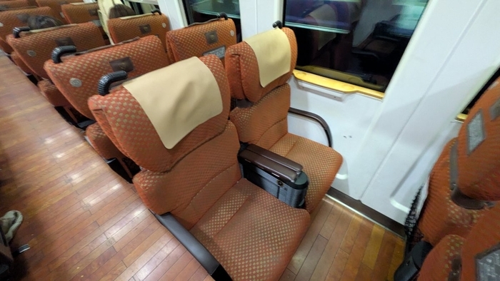 JR九州　883系　特急ソニック　指定席