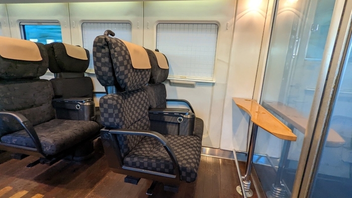 JR九州　885系　特急ソニック　指定席