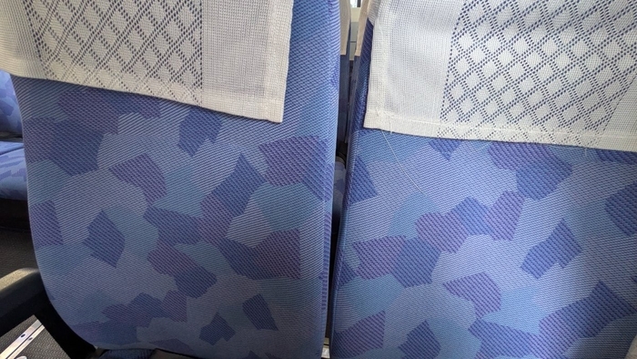 西鉄バス 天神~直方線 B高 4列シート