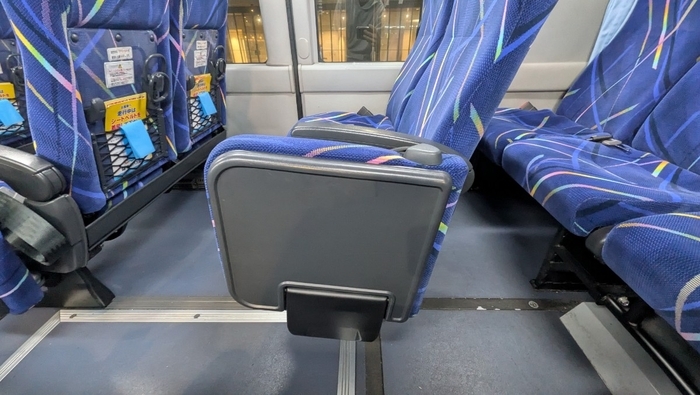 西鉄 特急バス Airport Express セレガ 4列シート