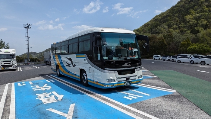 ジェイアール四国バス　高松エクスプレス広島号　セレガ