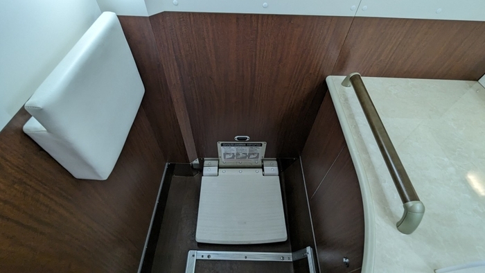 JR九州バス　広福ライナー　エアロエース　パウダールーム