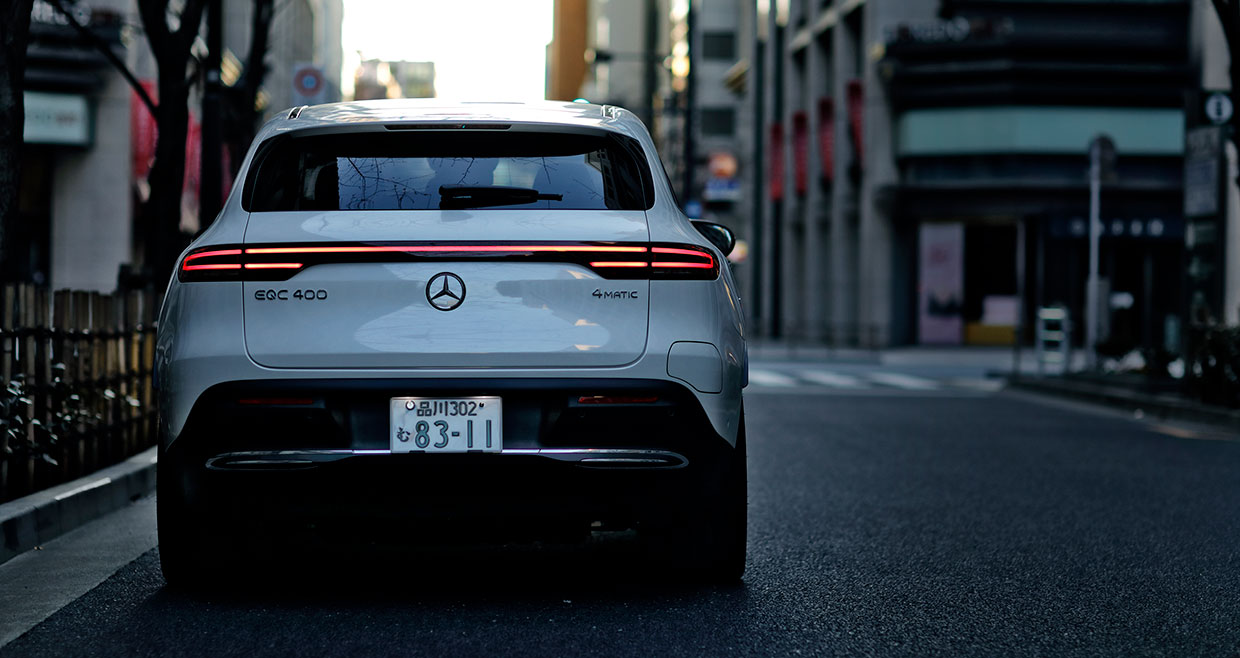 メルセデス・ベンツ EQC、クルマ好きも納得の一台です。 - BRUDER