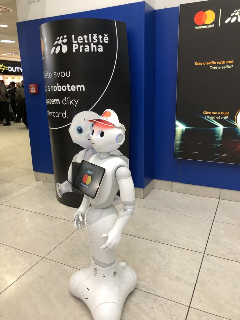 キッズルームが充実!プラハ空港 travel memo