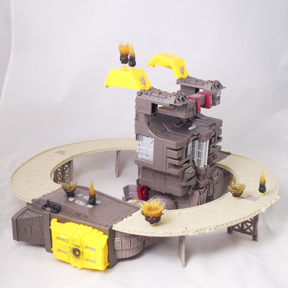 トランスフォーマーシージ SG-39 オメガスプリーム 玩具レビュー - HI