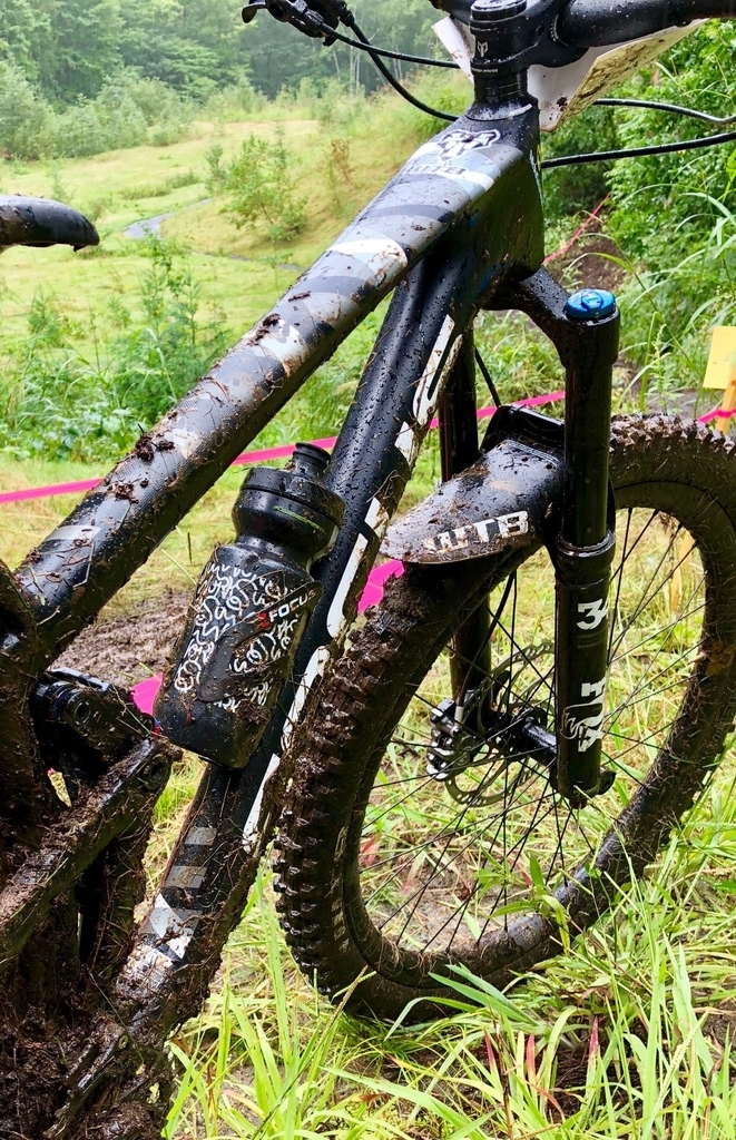 未使用品the MTB用マッドガード　クワハラワークス正規品 自転車 フェンダー 泥よけ マッドガード 泥除け 26インチ おすすめ