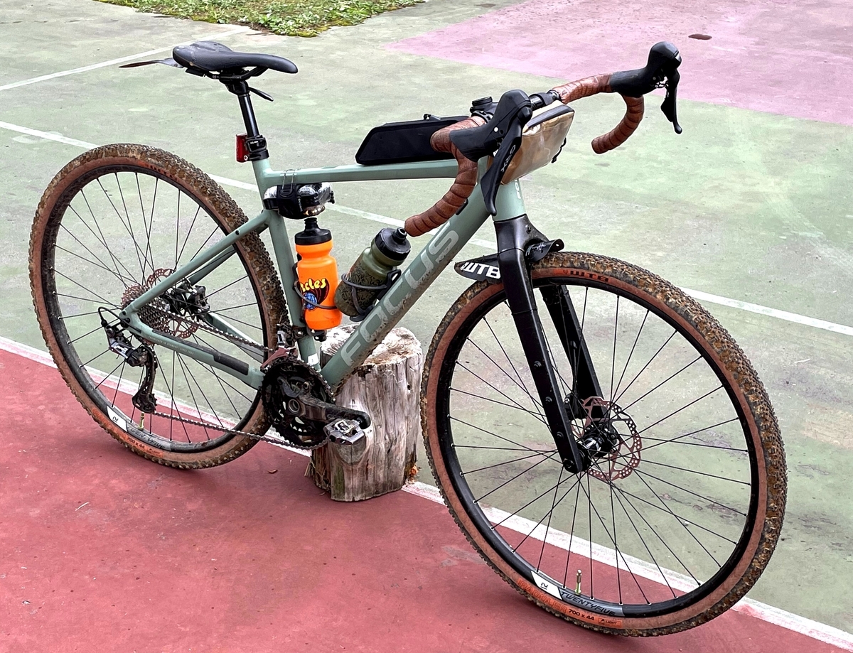 STAFFバイクチェック】MADURO参加のFOCUS「ATLS 6.8」 - グローブ
