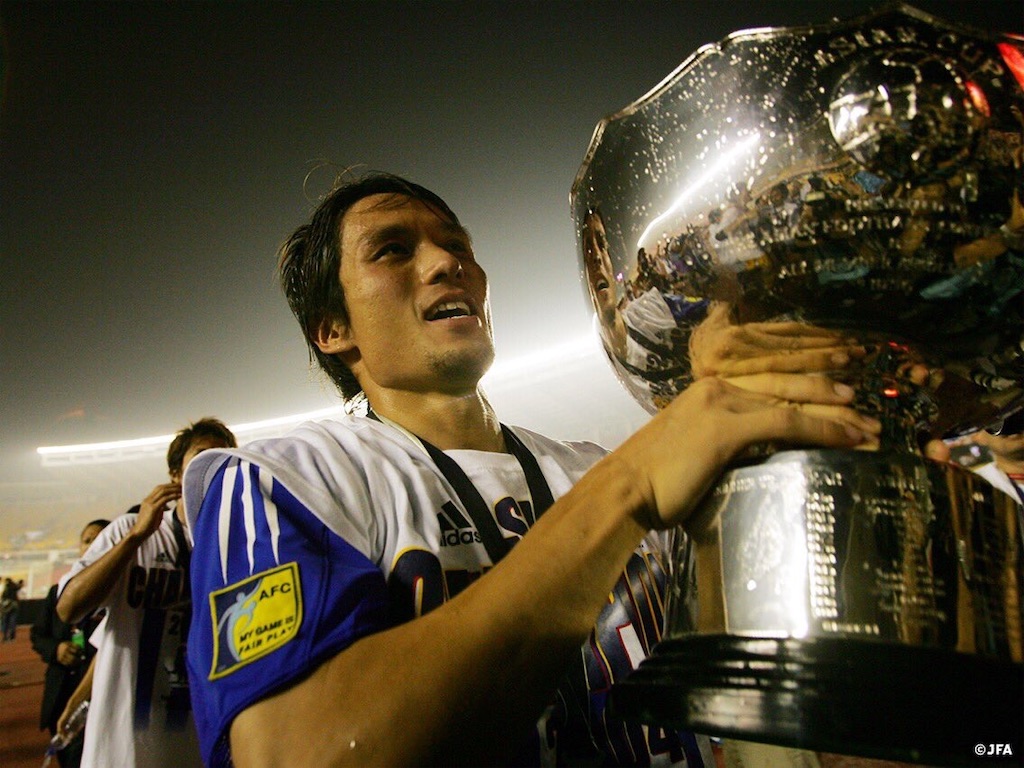 サッカーフォトフレーム　アジアカップ中国2004優勝 特別連載】アジアカップ戴冠史3～2004年中国大会～「完全敵地