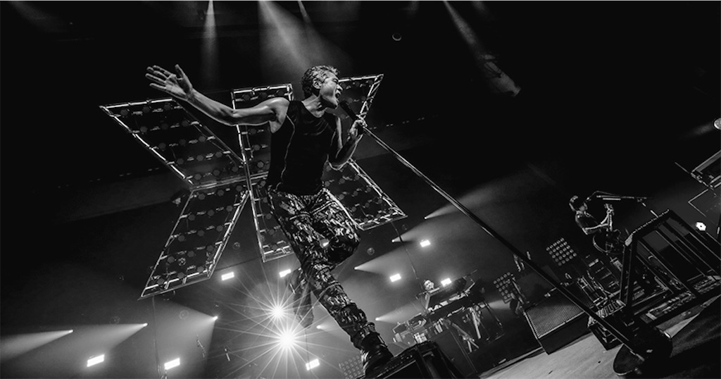 ネタバレ注意 吉川晃司 Kikkawa Koji Live Tour 21 Belling Cat Bloody Black Tour 振替公演 セットリスト G Blue ブログとは名ばかりのものではありますが ブログ