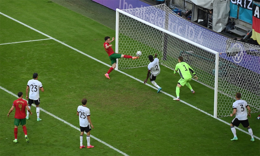 ゴゼンス最強伝説 Uefa Euro グループf ポルトガル代表vsドイツ代表 マッチレビュー G Blue ブログとは名ばかりのものではありますが ブログ