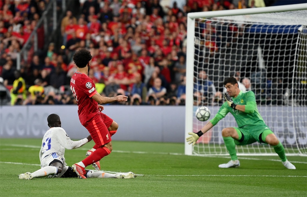 アーノルド　リヴァプール　18/19 チャンピオンズリーグ決勝仕様 18-19シーズンのUEFAチャンピオンズリーグ、リヴァプールが優勝