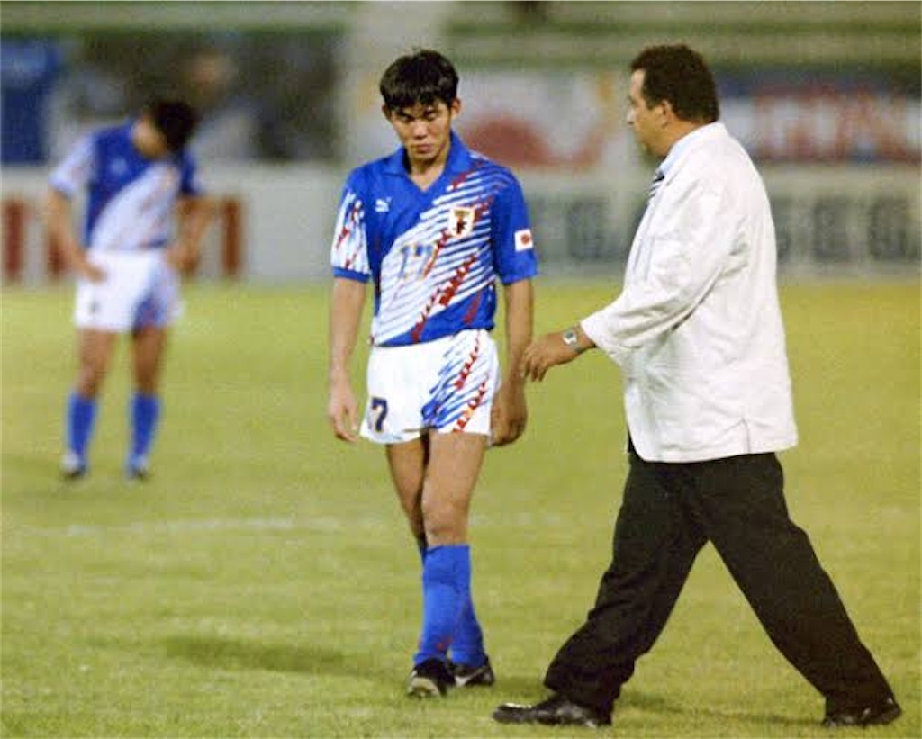 #森保監督の選手時代のサンフレ1994テレカ&2012優勝 EUBmm7NUMAEZQgV.jpg:large