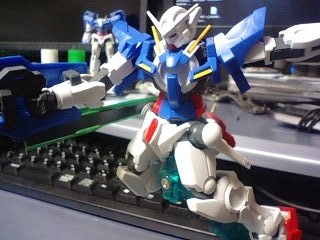 エクシアR2 front