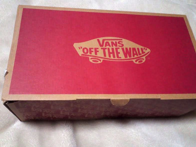 vans era proの箱