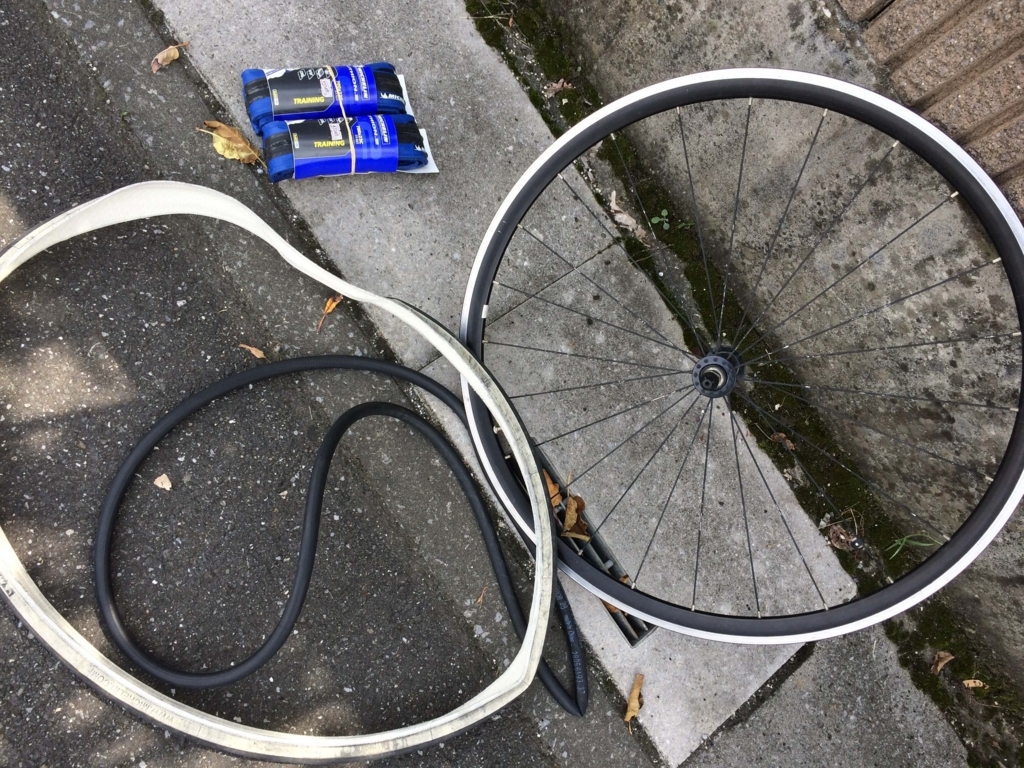 クロスバイクのタイヤ交換
