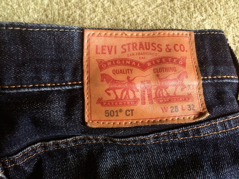 501CTコーンデニムの革パッチ