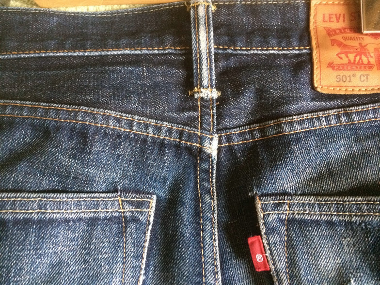 501CTコーンデニムのパッカリング