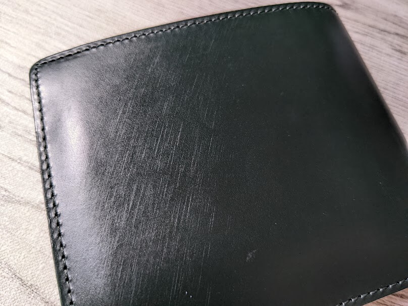 土屋鞄のブライドルレザー二つ折り財布