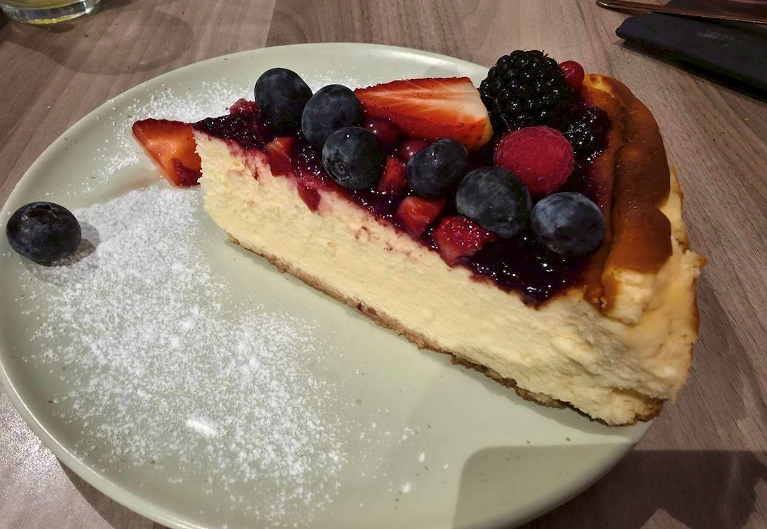 バスクチーズケーキ