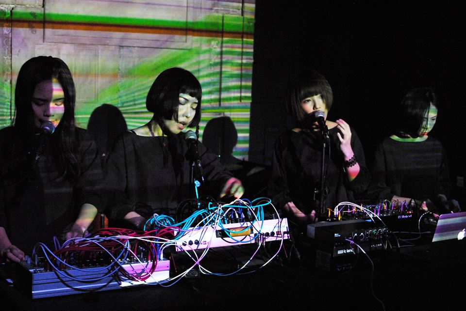 シンセ組ライブフォト