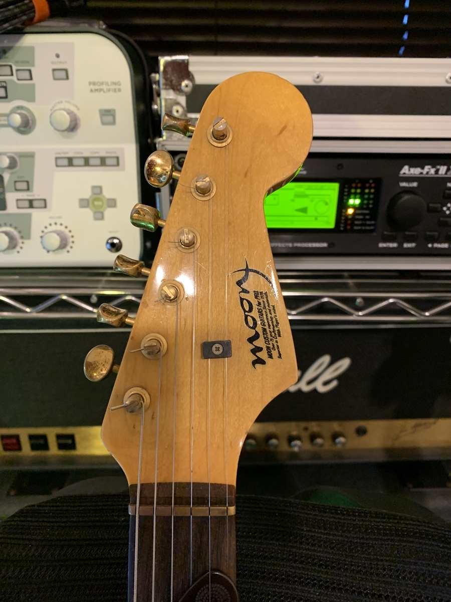 ギター moon PRODUCTS | MOON GUITARS - 国産のオーダーメイド・ギター
