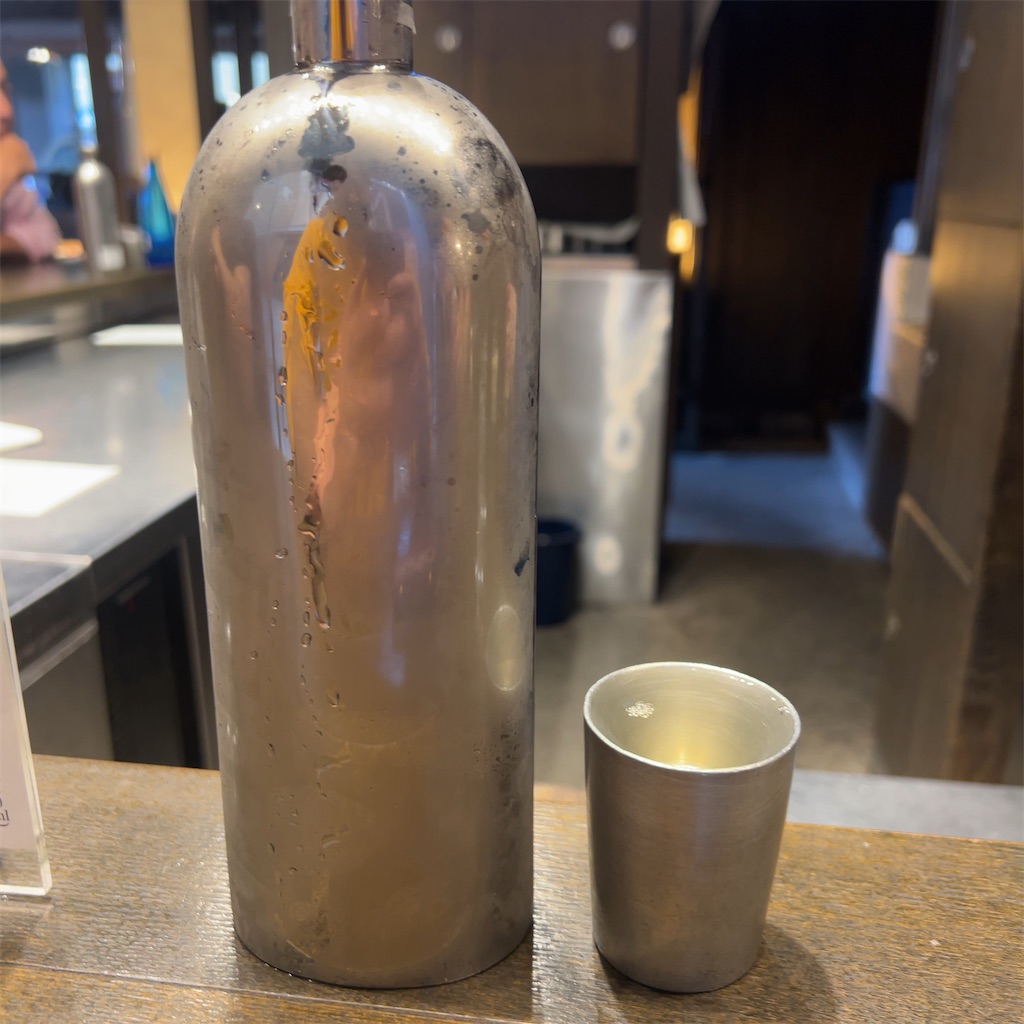 長野県の小布施町でしか手に入らない幻の酒「白金」を試飲。量り売りで