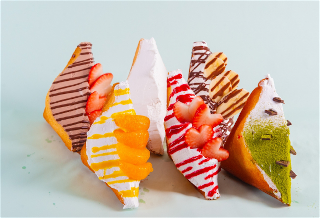 メタボな黃トラさんとダックスのカップル、揚げものが好き！ 新店】話題のスイーツが群馬初上陸！さんかく揚げサンドとグルメサンド