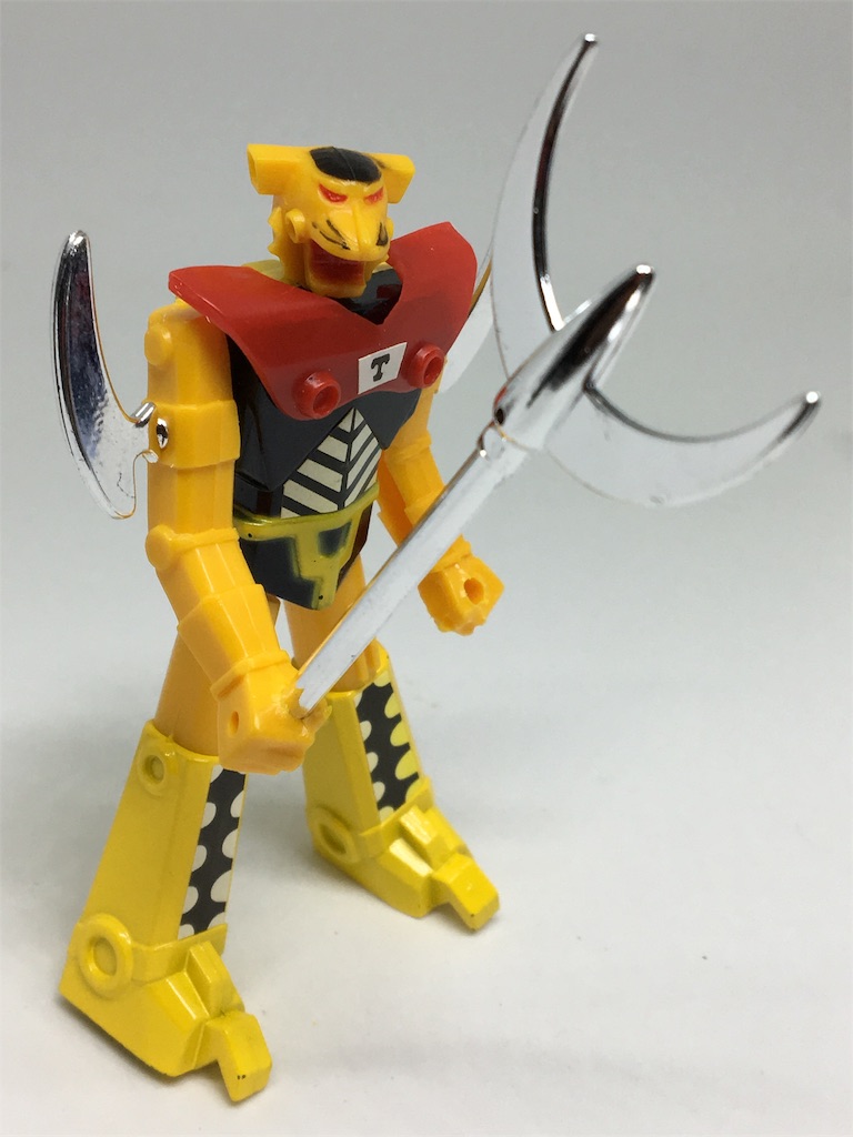 ゴーカイザー ゴーカイドラゴン超合金 Amazon.co.jp: 当時物 タカトク 合金 ゴーカイドラゴン 龍虎巨人