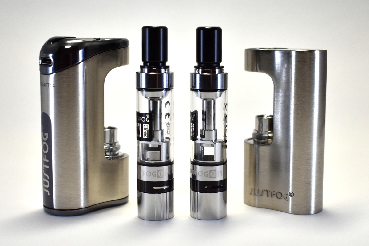 Justfog Compact 14アロマイザーとJustfog Q14アロマイザー