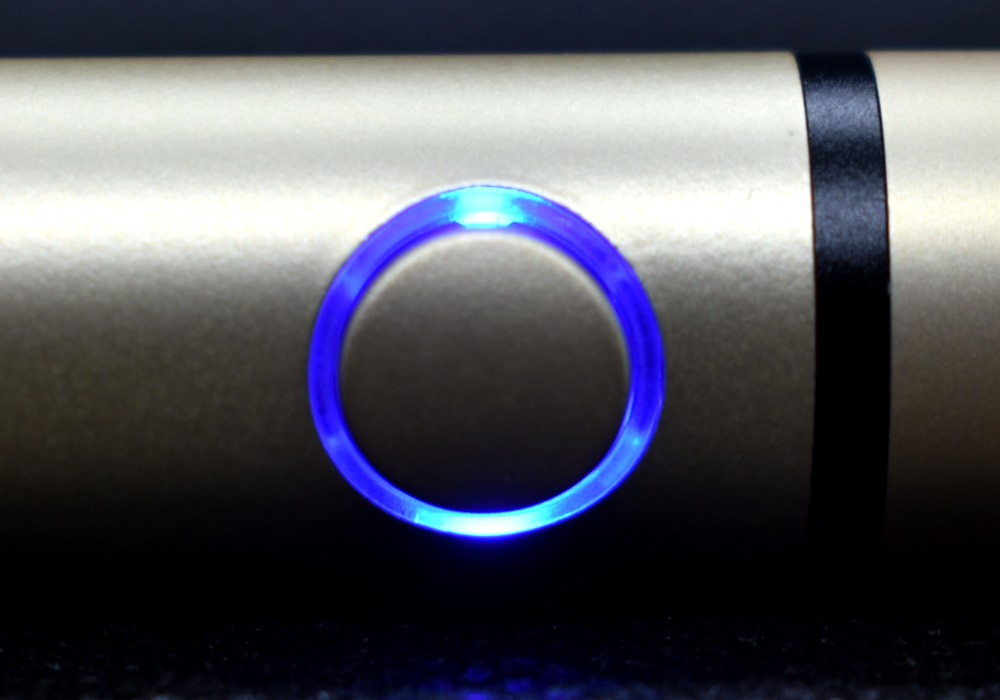 プルームテックプラス・シャンパンゴールド,ボタン,LED画像