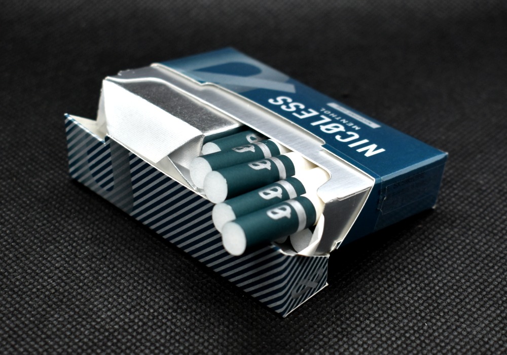 NICOLESS MENTHOL,ニコレス メンソール,茶葉スティック,ノンニコチンスティック