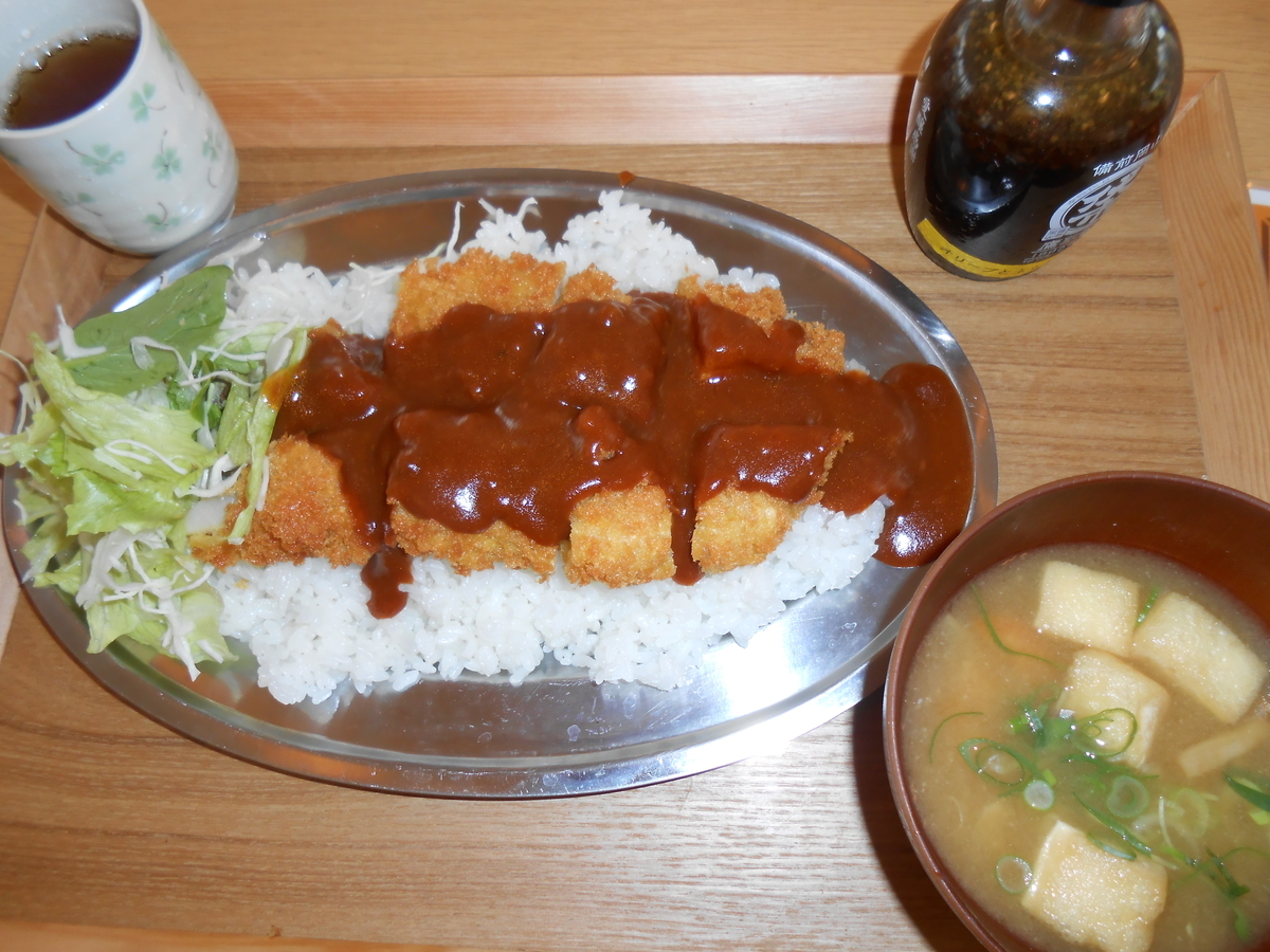 豚かつめし（味噌汁付き）