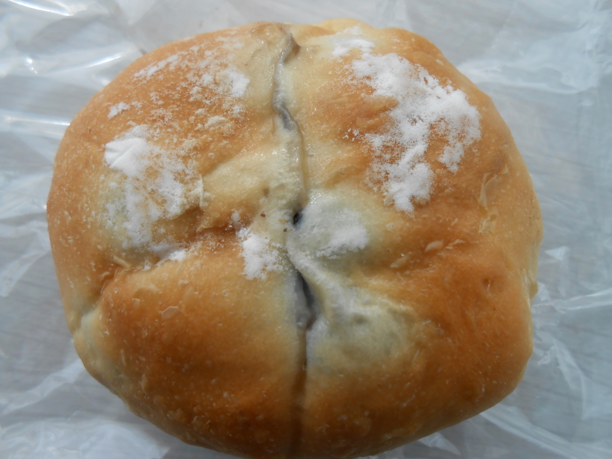 丹波黒豆パン