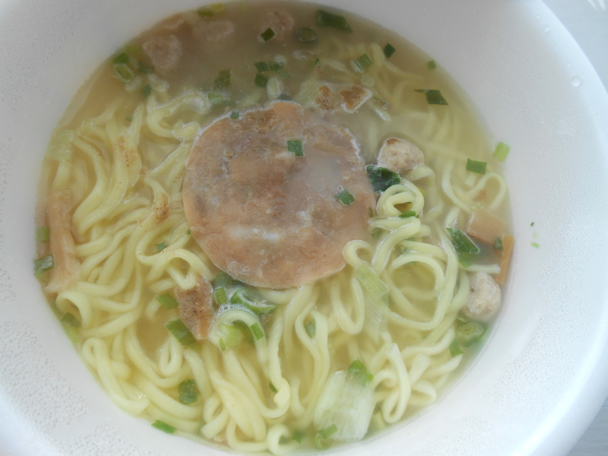 マルちゃん正麺 カップ 鶏ニボ 調理後