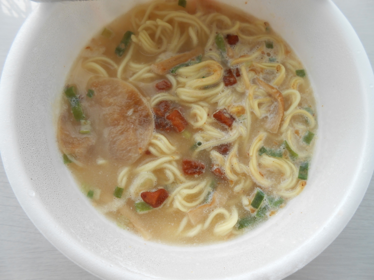明星 大砲ラーメン 昔ラーメン(カップ麺) 調理後