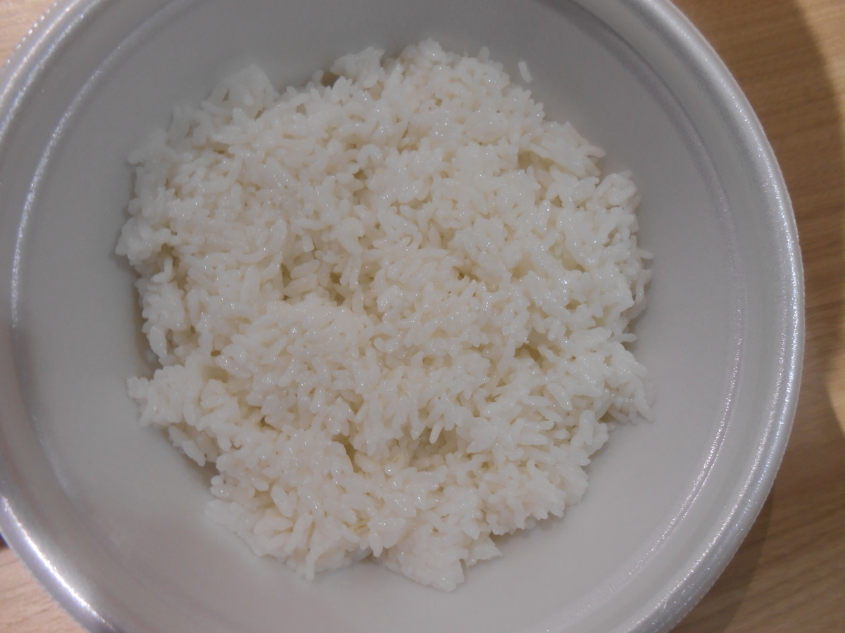 鶏千 から揚げ弁当 はなまるうどん ごはん