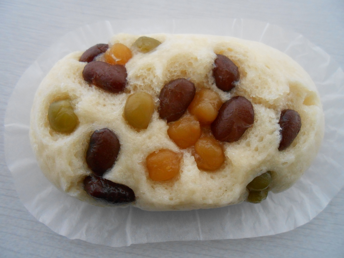 3色豆蒸しパン ミニストップ 開封後