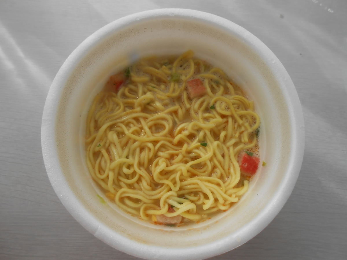 エースコック スーパーカップ シーフード味ラーメン 調理後