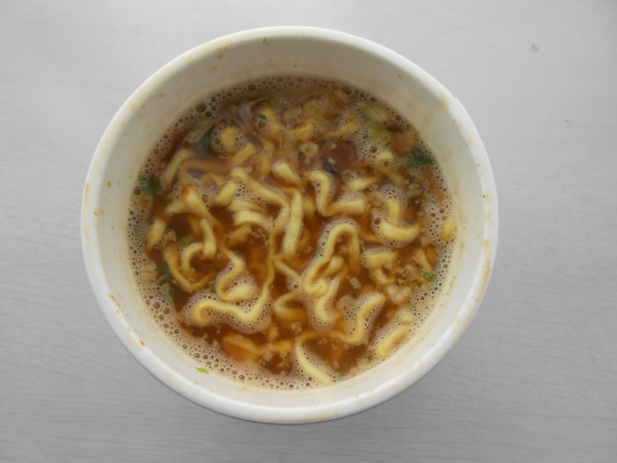 明星 麺神 めがみ 醤油(カップラーメン) 調理後