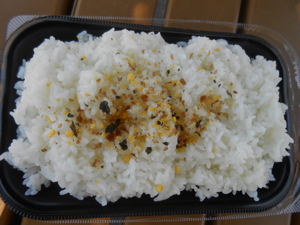 ヤンニョムチキン弁当 ごちそう村 ごはん 開封後