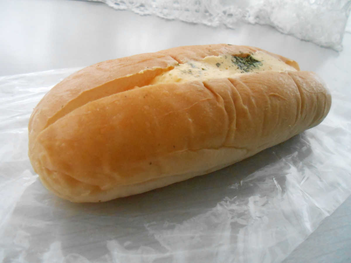 ファミリーマート たまごドッグ 側面