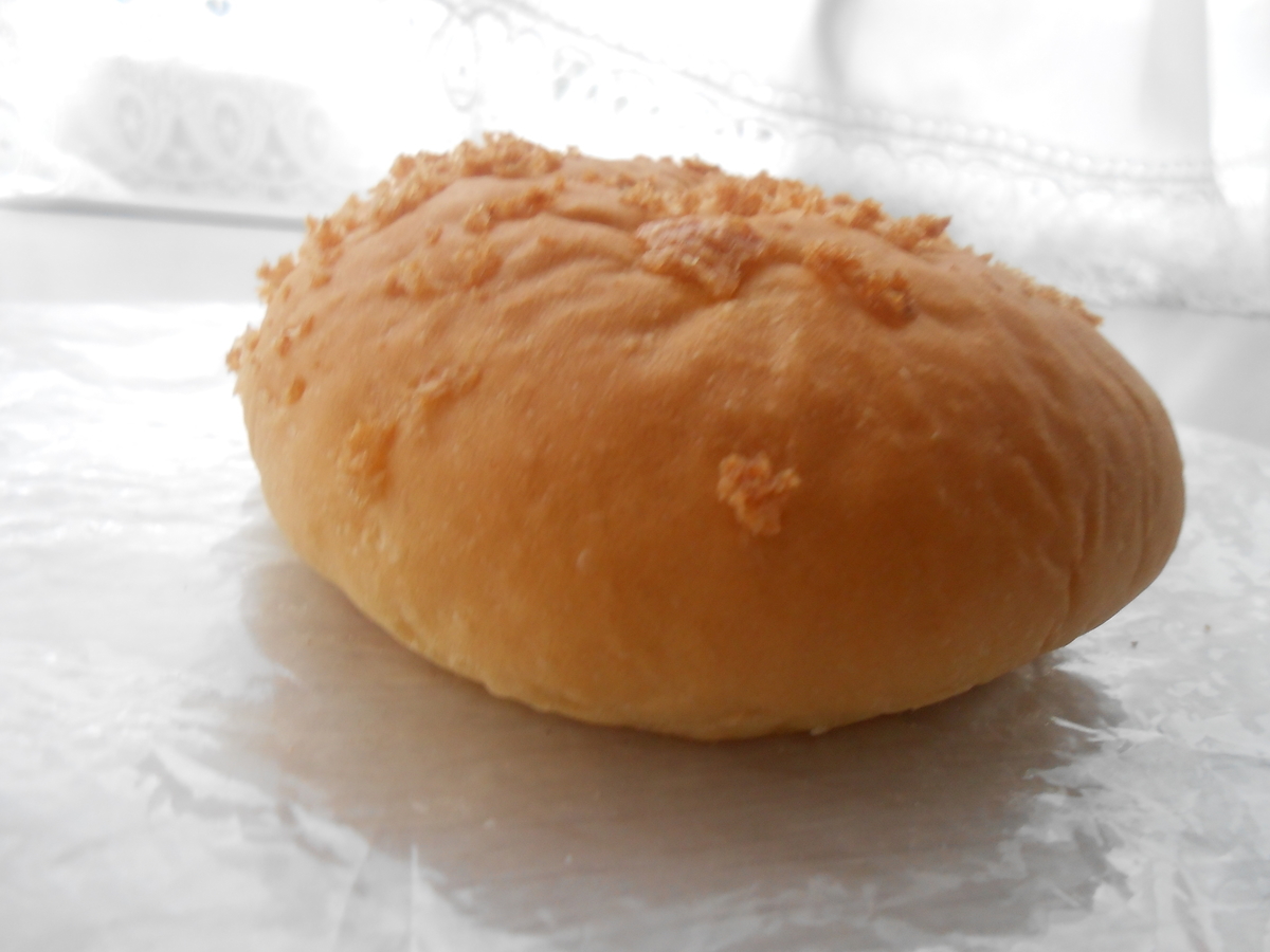 フジパン 焼きカレーパン ボンカレーゴールド中辛風 側面