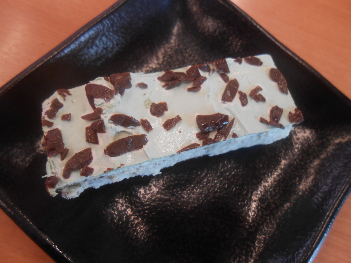 スシロー チョコミントアイスケーキ