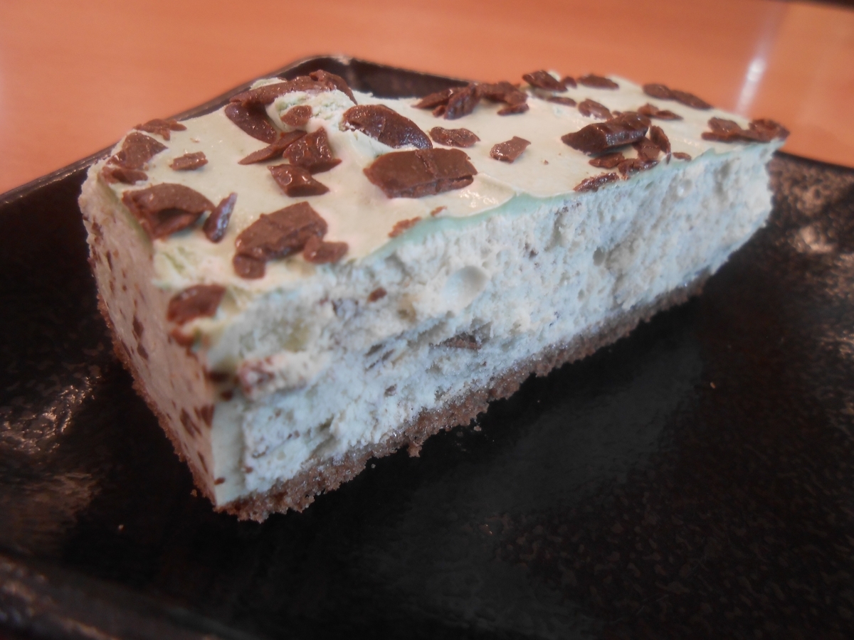 スシロー チョコミントアイスケーキ 生地