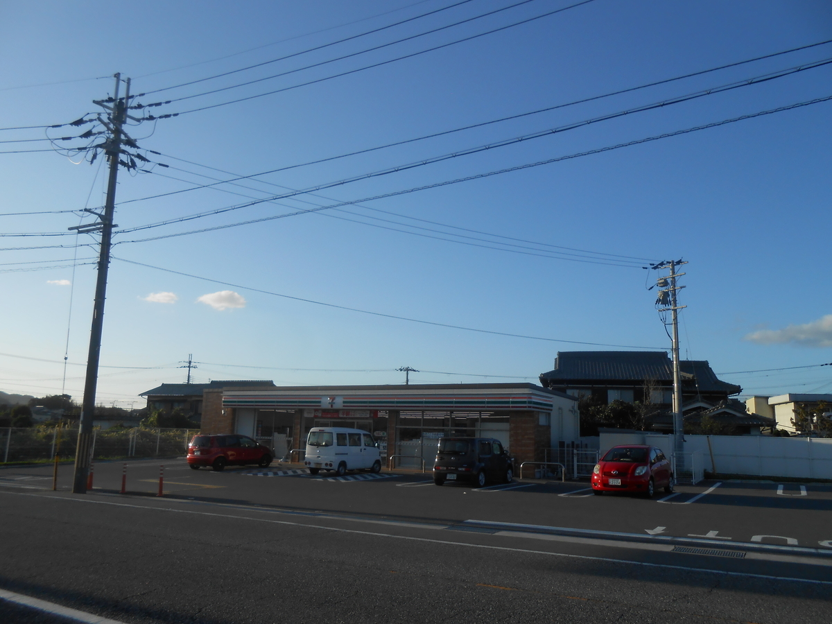 セブンイレブン 加西法華口店