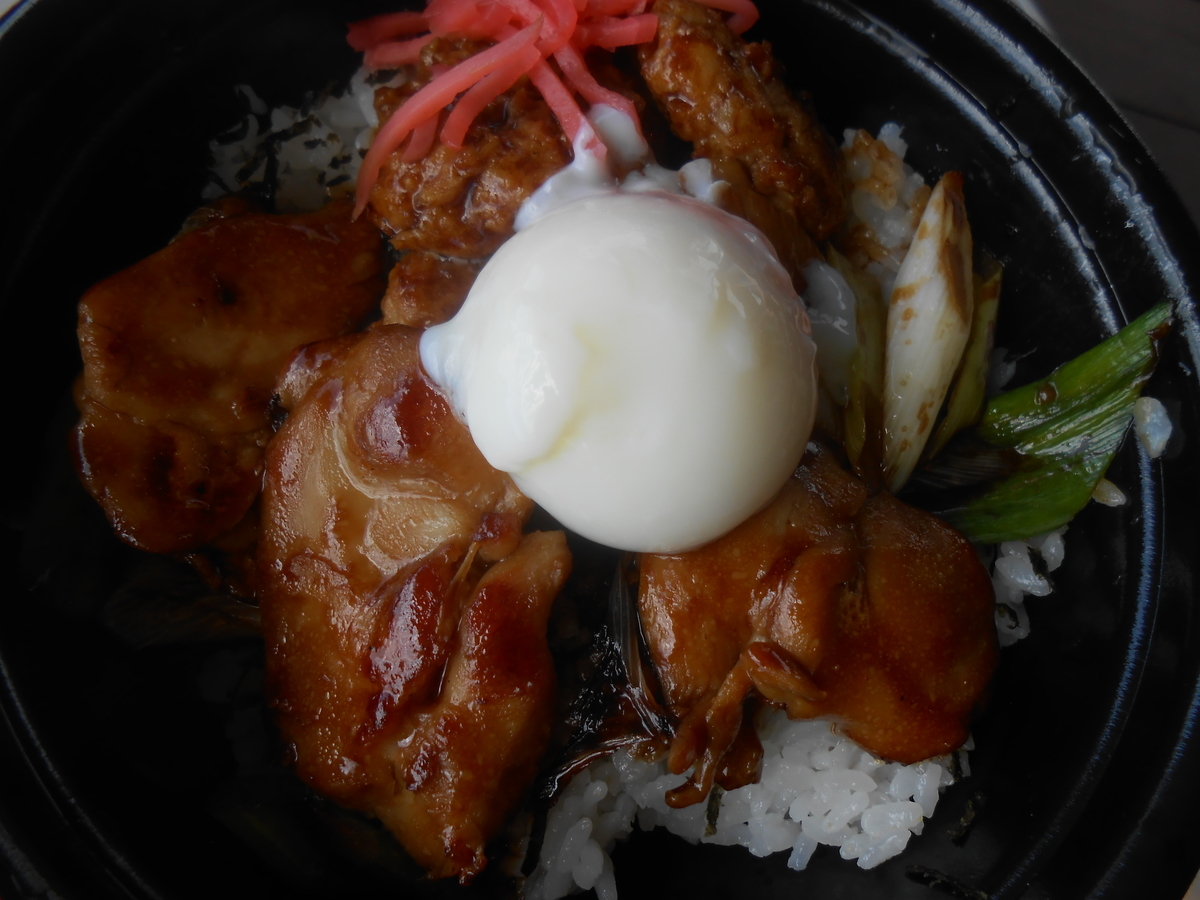 ほっともっと 月見焼鳥つくね丼 メインおかず