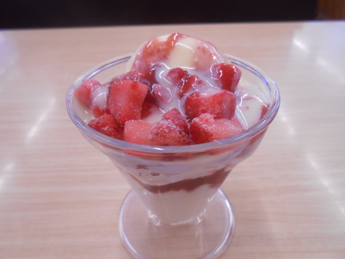 スシロー ハオチー!とろける杏仁豆腐パフェ トッピング