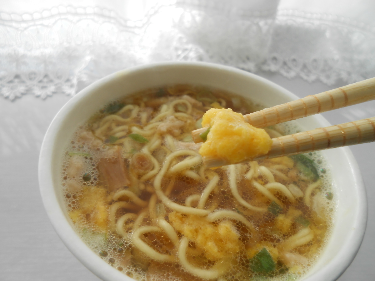 愛知県特産名古屋コーチンだし使用 醤油ラーメン たまご