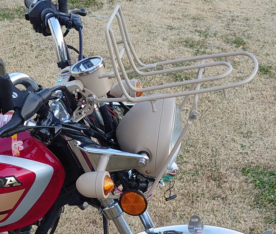 自作フロントキャリアの取り付け ホンダcg125のある生活