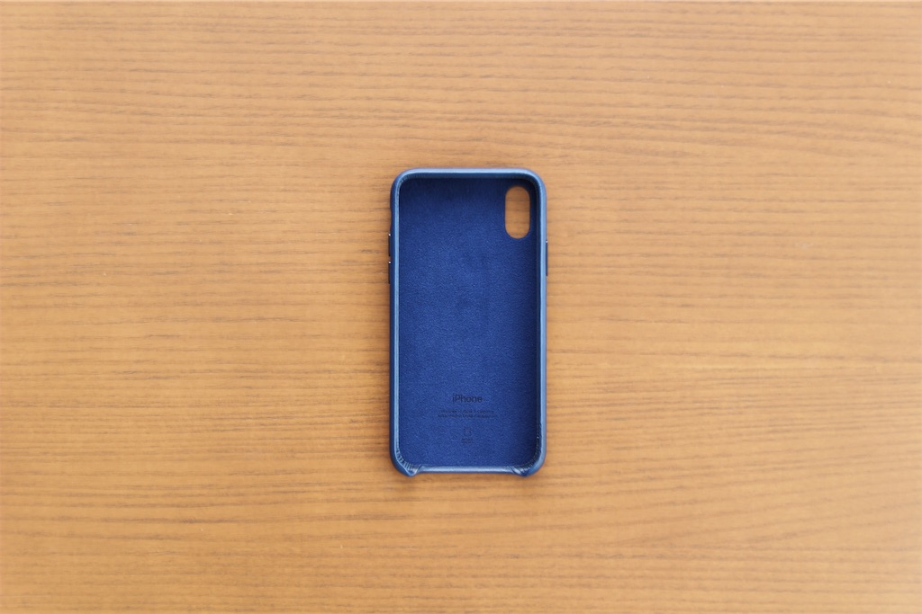 レビュー】iPhone XS 純正レザーケース｜完成度の高さはさすがの一言